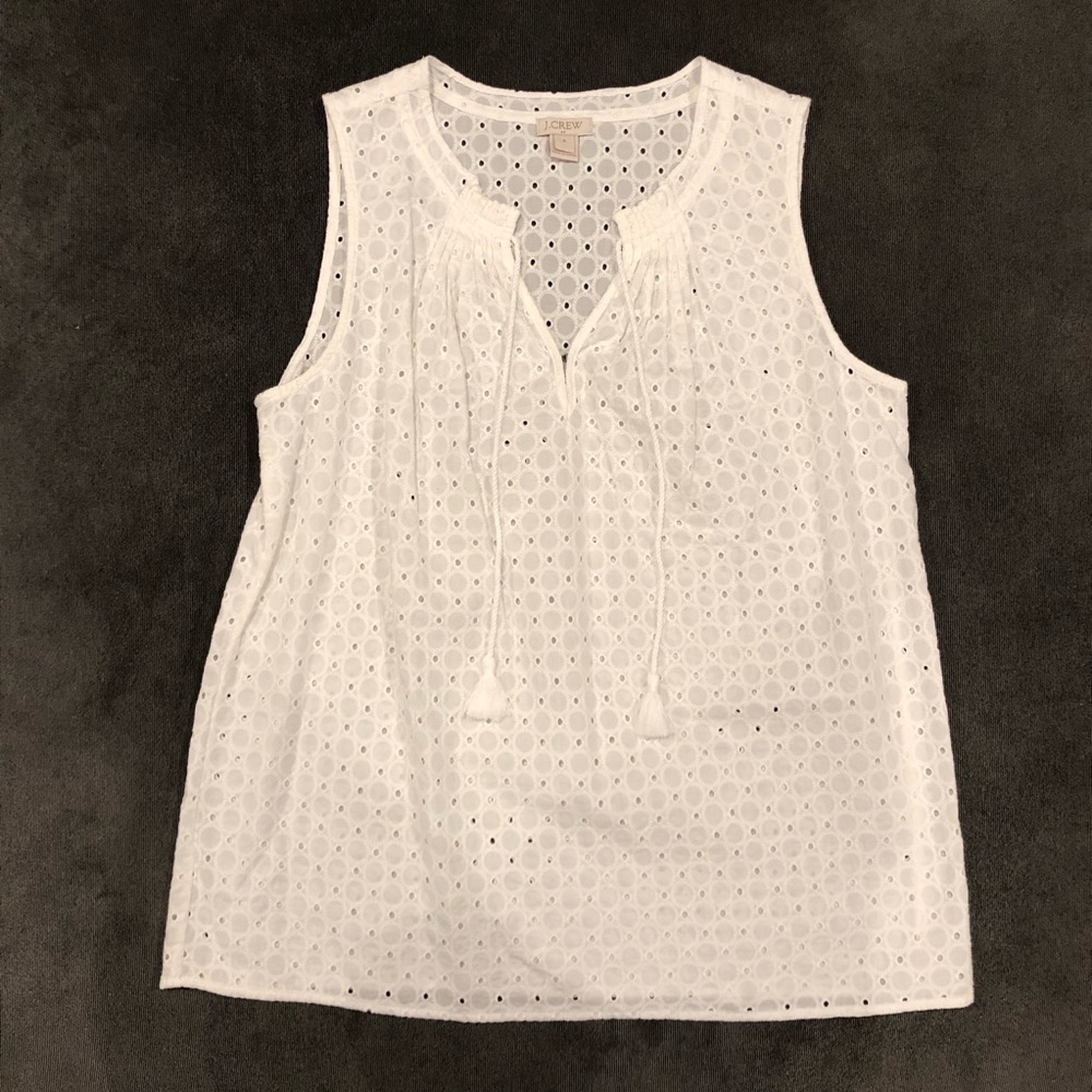 Eyelet Tank